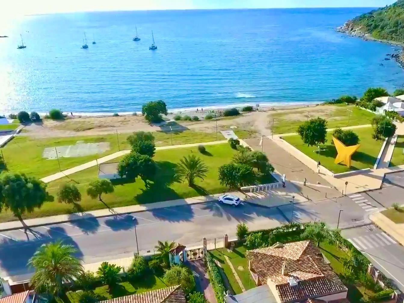 Villa Stella Fronte Mare Porto Frailis Àrbatax Eksteriør billede